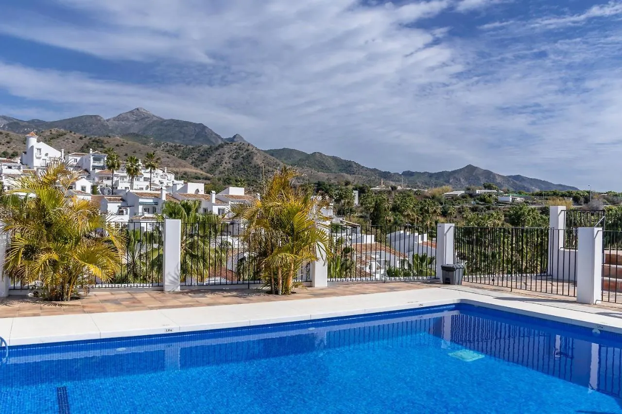 Tetuan 17 Oasis Properties Nerja Apartment